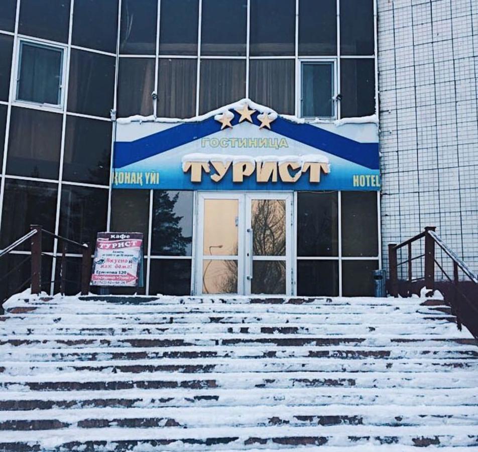 Turist Hotel Karagandy Exterior foto
